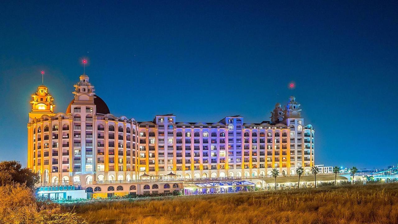 Hotel J'adore Deluxe & Ultra 5*