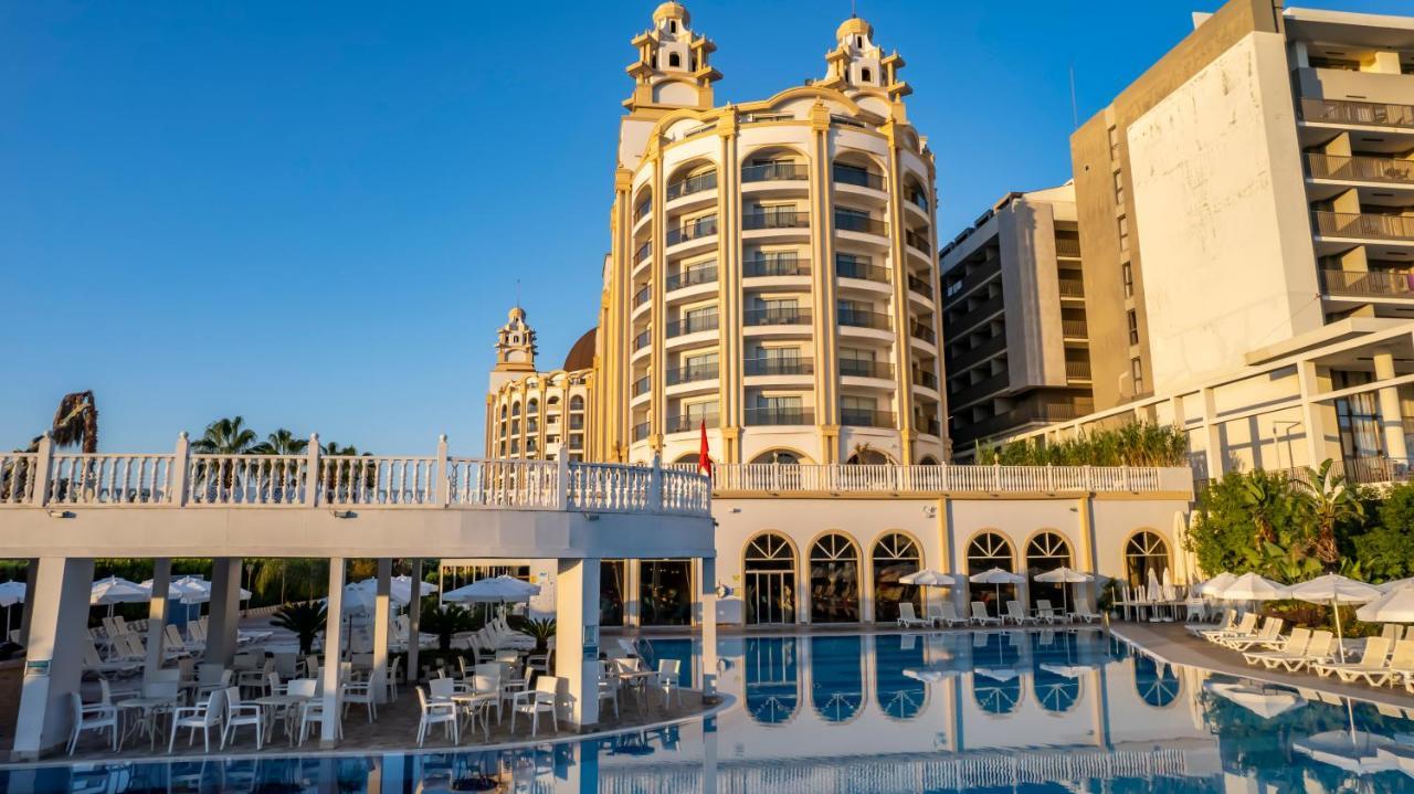 Hotel J'adore Deluxe & Ultra 5*