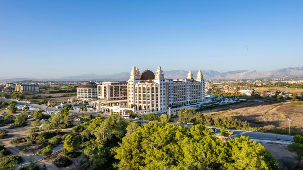 J'adore Deluxe & Ultra Hotel 5*