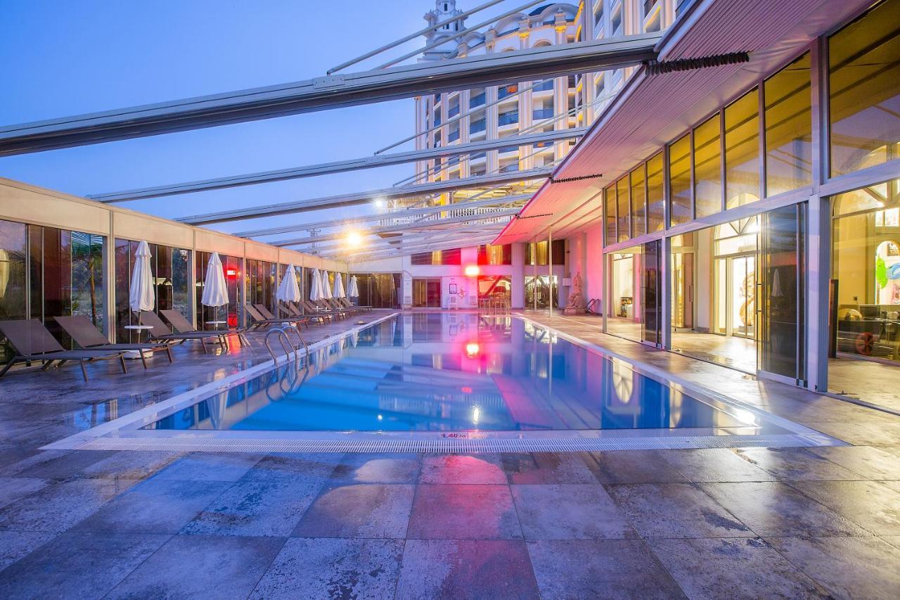 J'adore Deluxe & Ultra Hotel Sidé