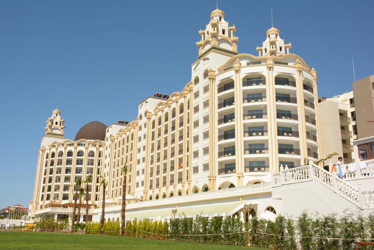Hotel J'adore Deluxe & Ultra 5*